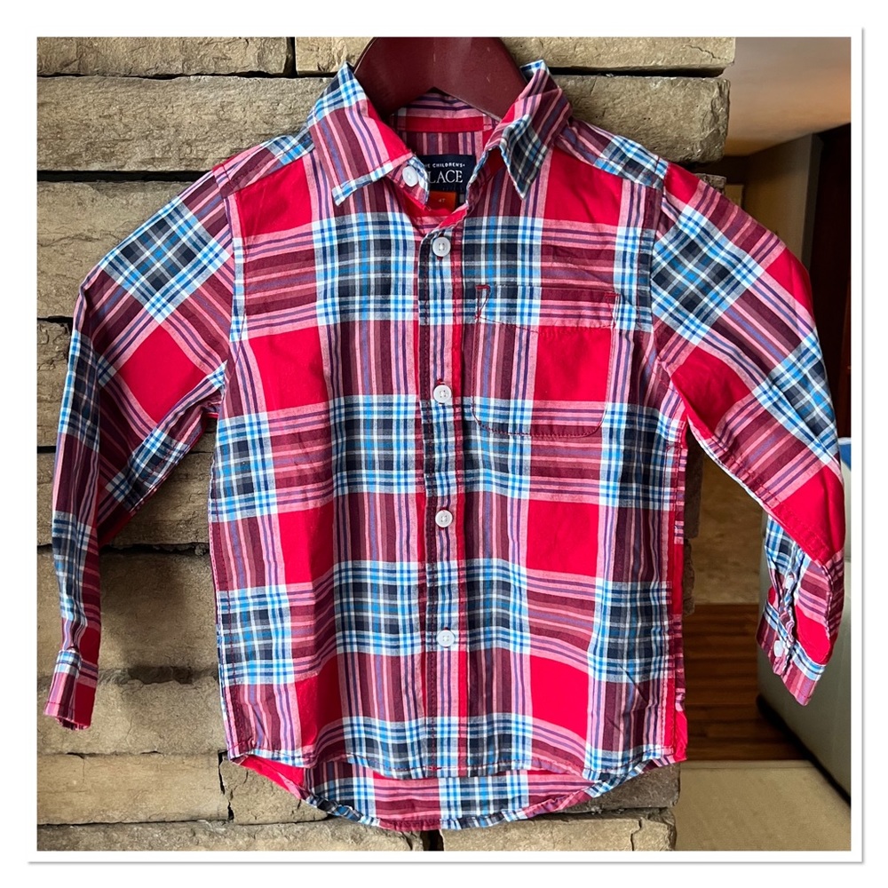 CHILDREN'S PLACE  Boys Button Down Plaid Shirt
